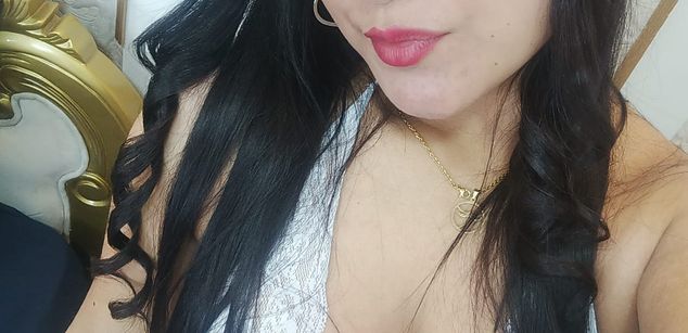 Model - Zoe Roux  ass