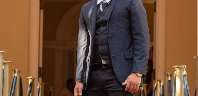 Model - maximo latino