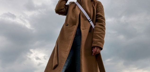 Model - Allison cumshow