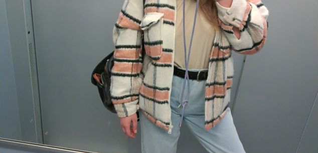 Model - Allison cumshow