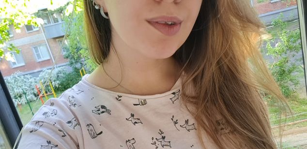 Model - Allison cumshow