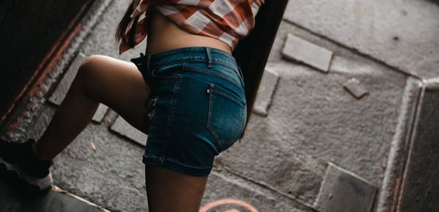 Model - Olivia Falcon bigass