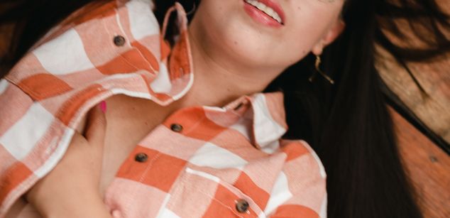 Model - Olivia Falcon bigass