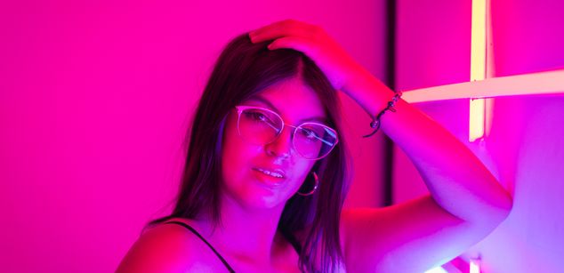 Model - Olivia Falcon bigass