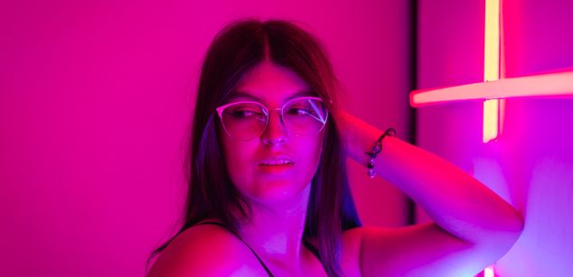 Model - Olivia Falcon bigass