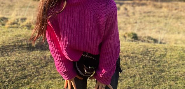 Model - LucyPurple squirt