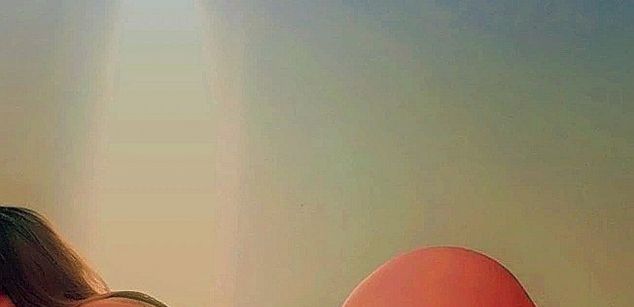 Model - Coco Chanel bigbreasts