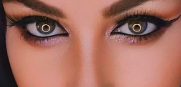 Model - Coco Chanel bigbreasts