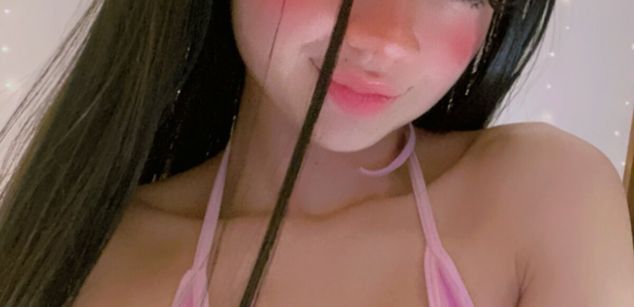 Model - Ms.Pickles squirt