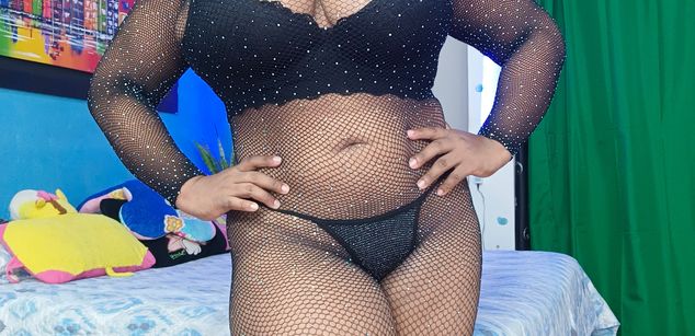 Model - marysol squirt