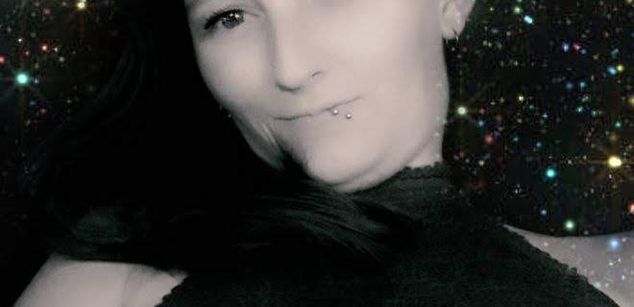 Model - Squirtenbabe joi