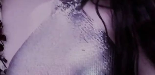 Model - sweet tami pircing