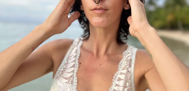 Model - Fresh Snow younglooking