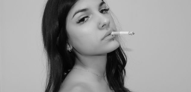 Model - LucyPurple squirt