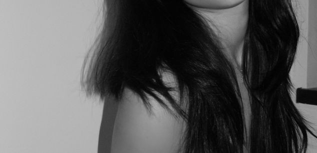 Model - LucyPurple squirt