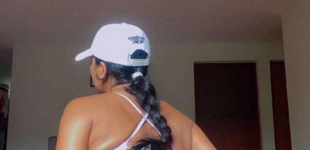 Model - AnnaKroes anal