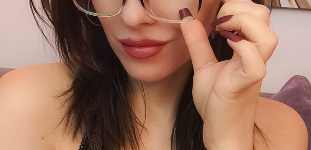 Model - Entitled Bitch joi