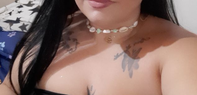 Model - Anyrebels pies