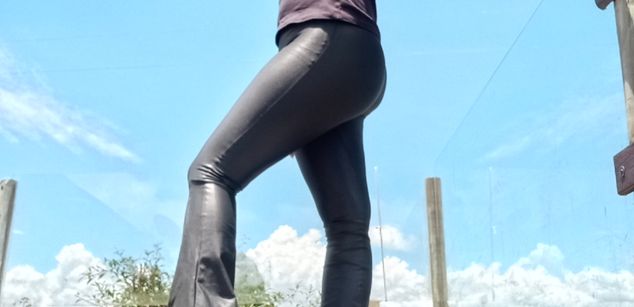 Model - Carmen Carmesi squirt