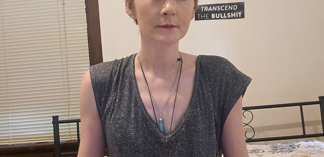 Model - Gutter Slut outgoing