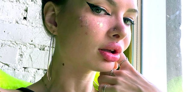 Model - Miss Sonya sph