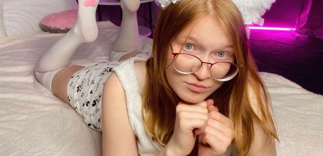 Model - Emma_Jefferson cute