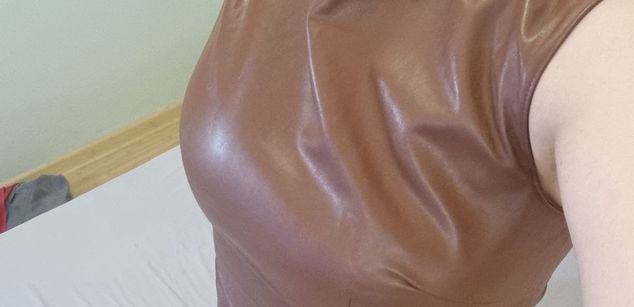 Model - AnaHathor cei