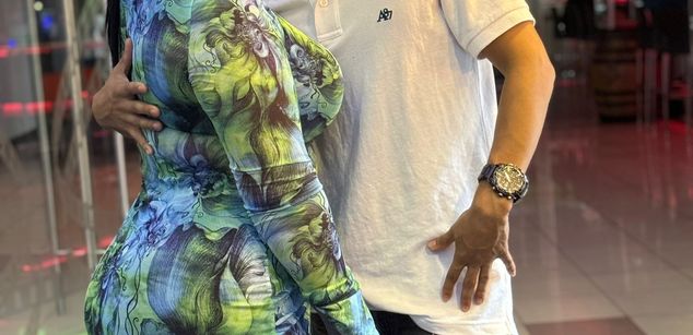 Model - ViolettAndMarkus juegoderoles