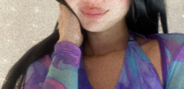 Model - Ms.Pickles squirt