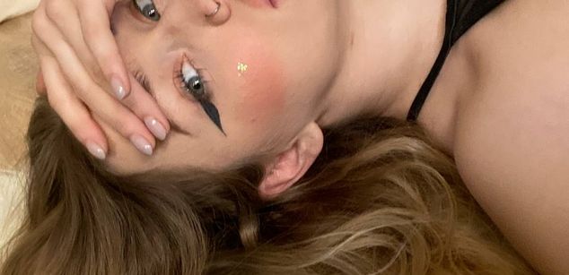 Model - FionaPowerpuff bdsm