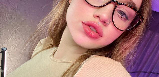 Model - FionaPowerpuff bdsm