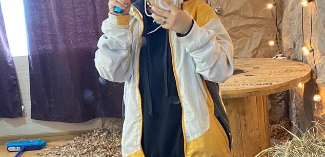 Model - Nicolai masturbation