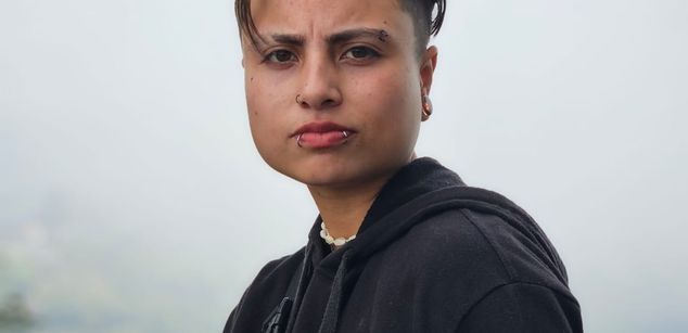 Model - Nicolai masturbation