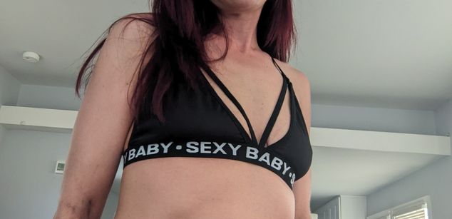 Model - Prettytoes footfetish