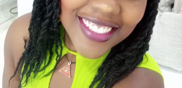 Model - Aurora Bolt findom