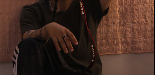 Model - Nicolai masturbation