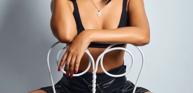 Model - TyraKane squirt