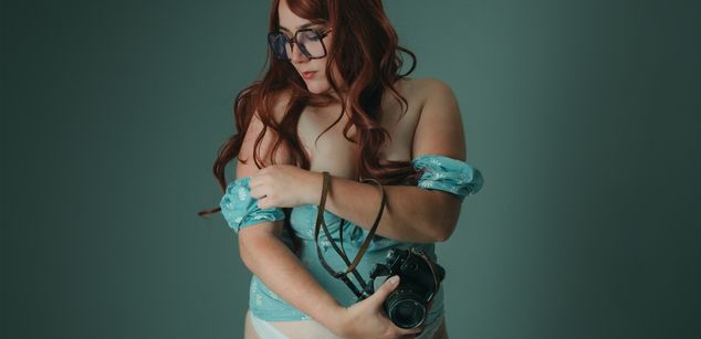 Model - AbbeyCoxx joi