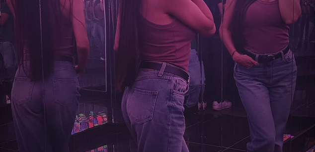 Model - Valen Hops zoom