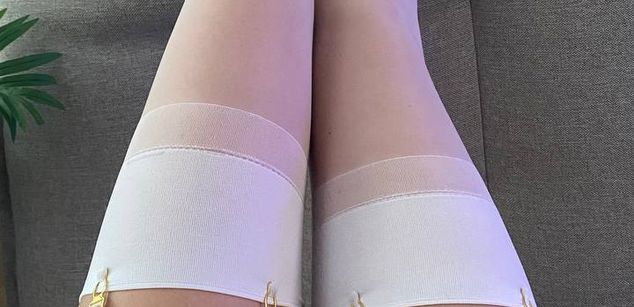 Model - NaomiLisss slim