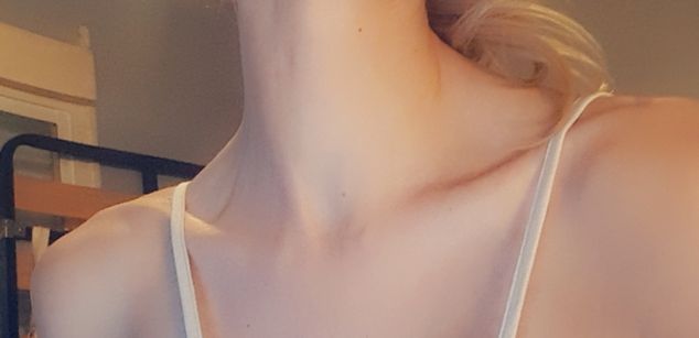 Model - Mistressmilly32 joi