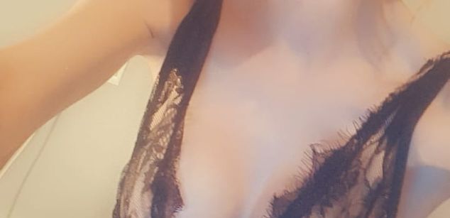 Model - Mistressmilly32 joi