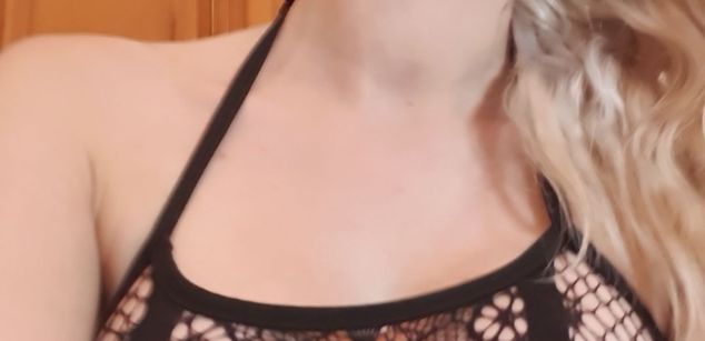 Model - Mistressmilly32 joi