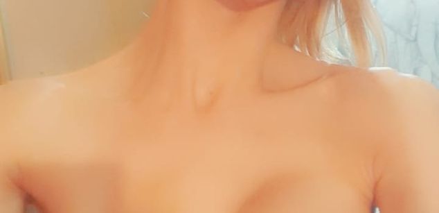 Model - Mistressmilly32 joi