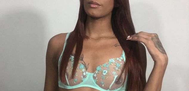 Model - Kimberly Moon bottom