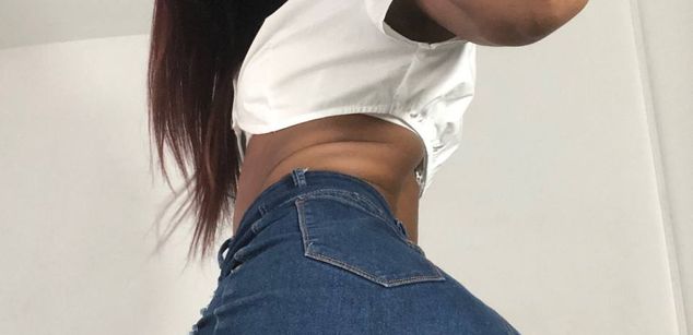 Model - Kimberly Moon bottom