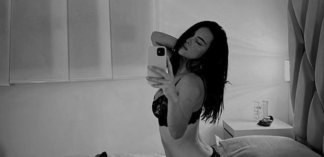 Model - Sarah Valencia femdom