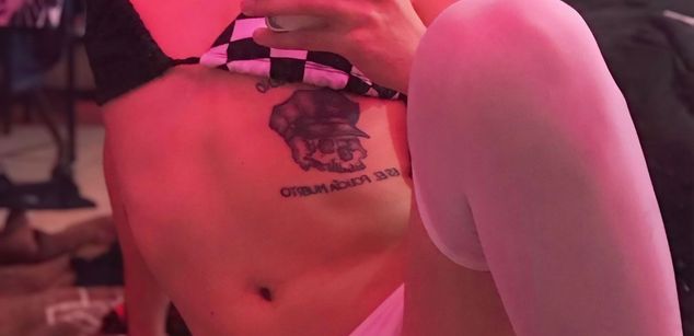 Model - Skinny Softboy c2c