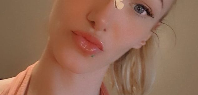 Model - Mistressmilly32 joi