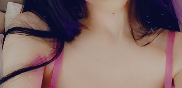 Model - Nora Joice LOVENSE